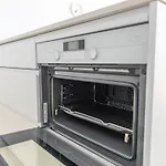 Amazing Sea Views, 1 Bed Apartment
