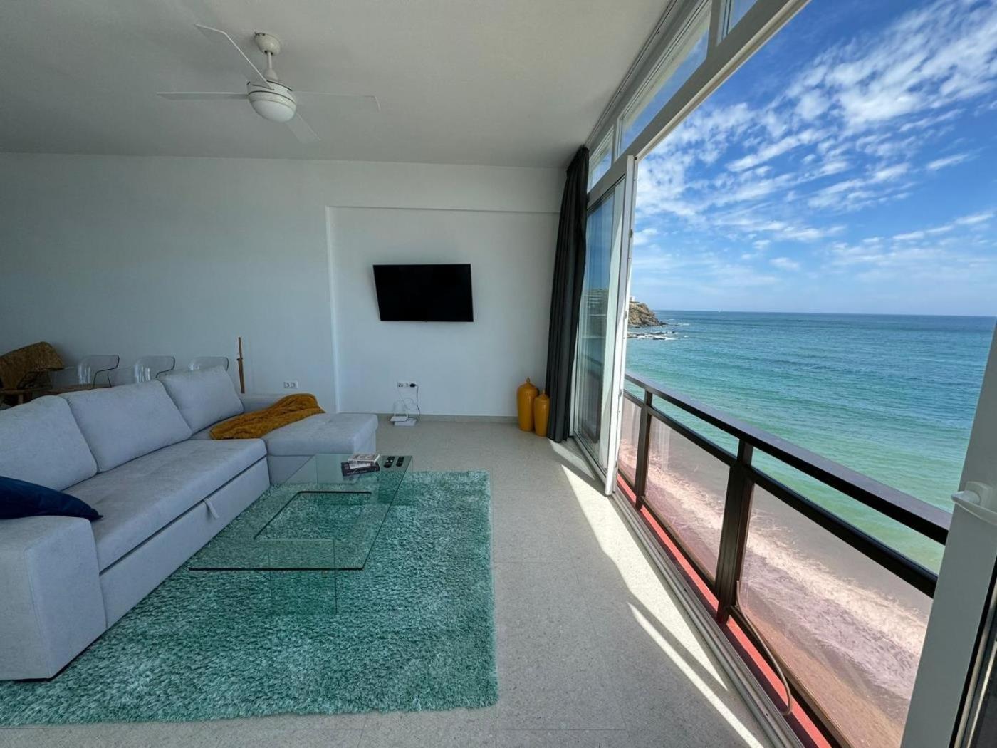 Apartment Amazing Sea Views, 1 Bed Benalmadena